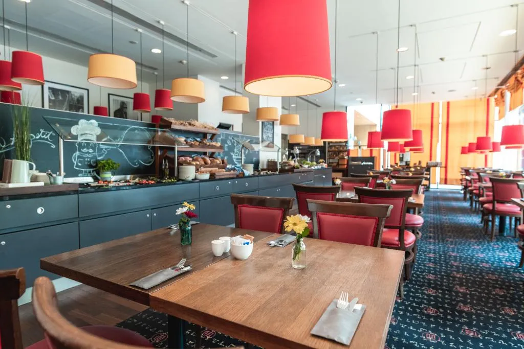 Restaurant, OREA Hotel Angelo Praha, Prague