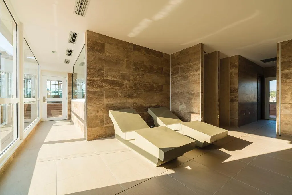 Sports and Entertainment, Hotel Marsol, Costa Brava