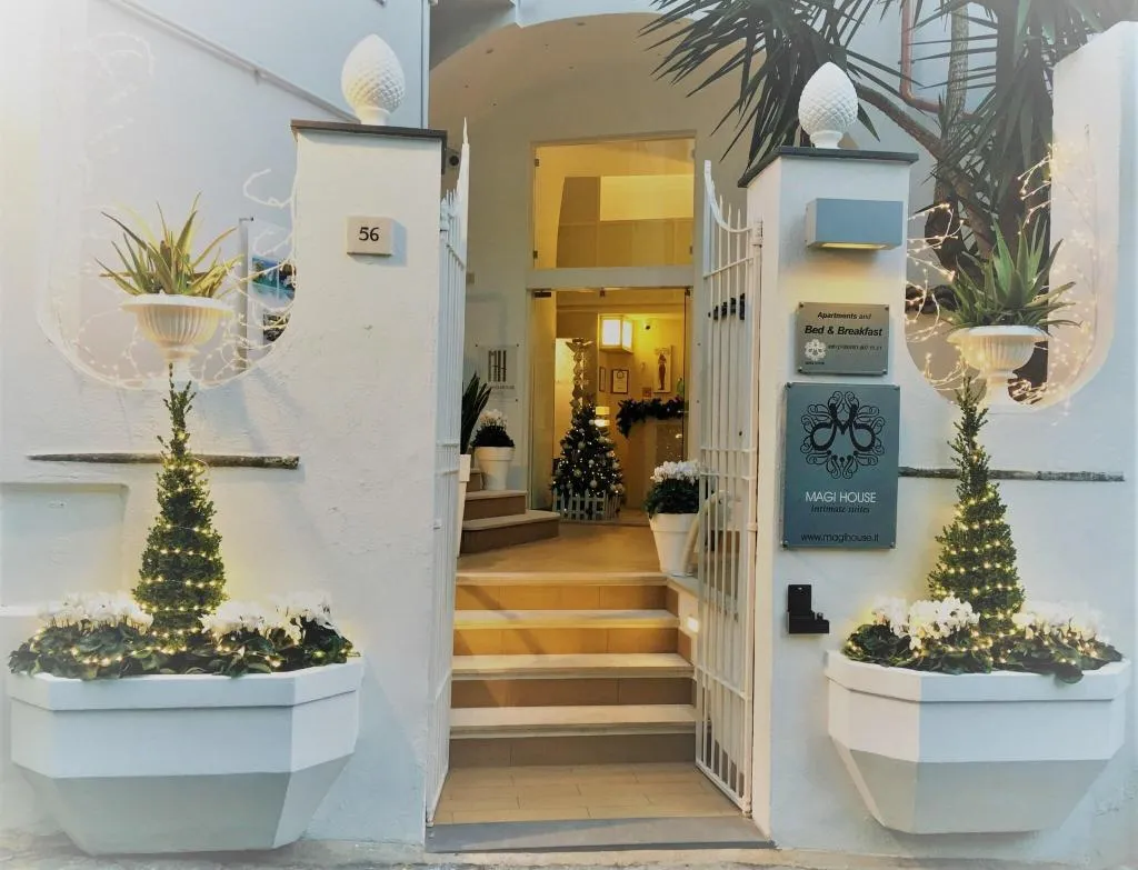 Lobby, Magi House, Naples