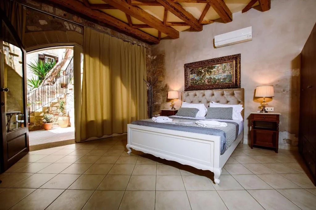 Room, Bozzali, Crete