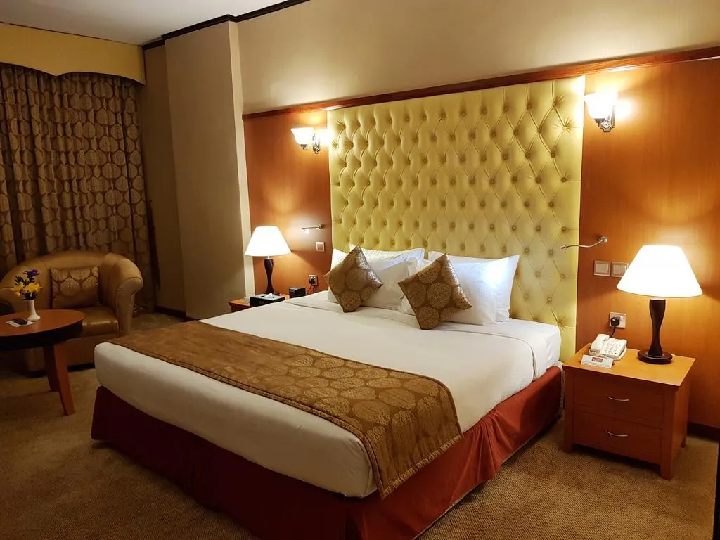 SUITE EXECUTIVE Room, The Park Hotel Ex Al Jawhara Gardens, Dubai