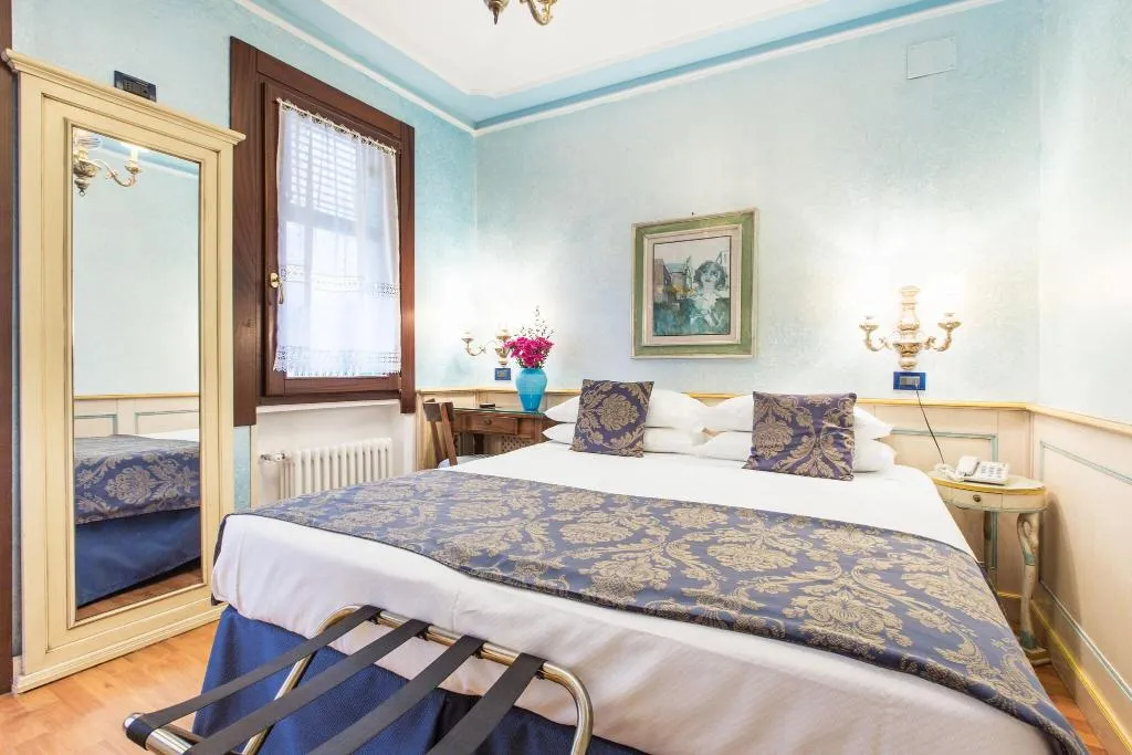 TWIN SUPERIOR Room, Al Piave, Venice