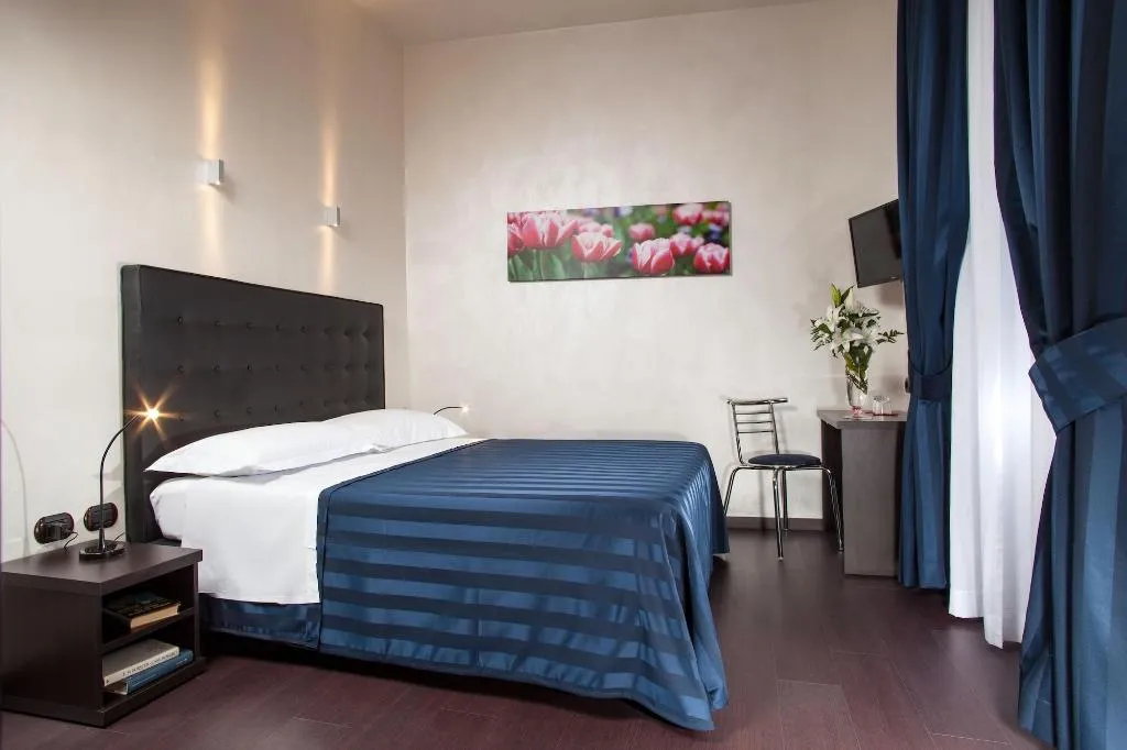 Room, Residenza Dorò, Rome