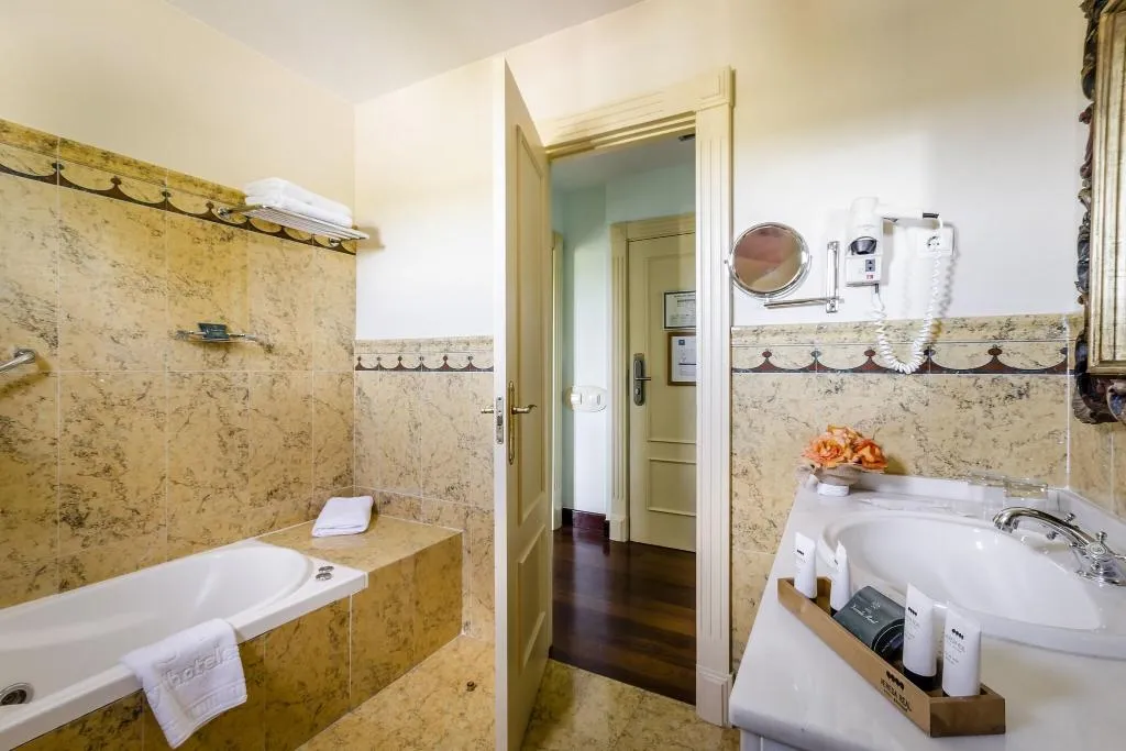 Room, Yit Vereda Real, Andalucia