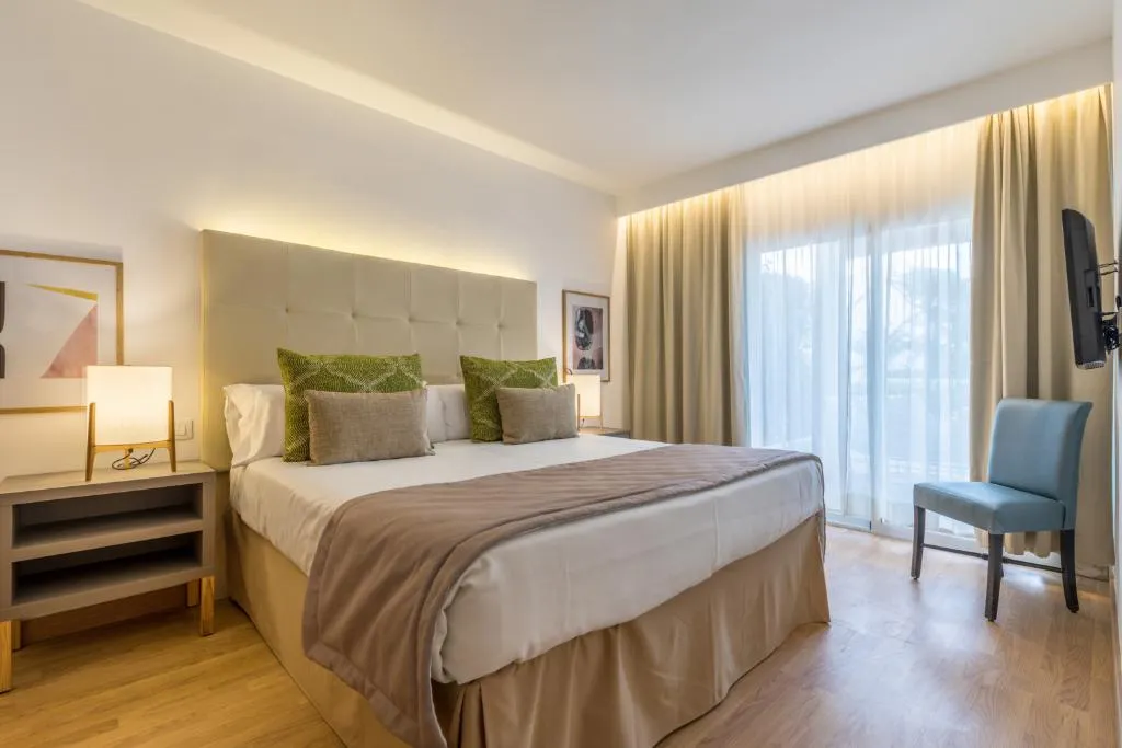 APARTMENT CAPACITY 4 Room, Zafiro Bahia, Majorca