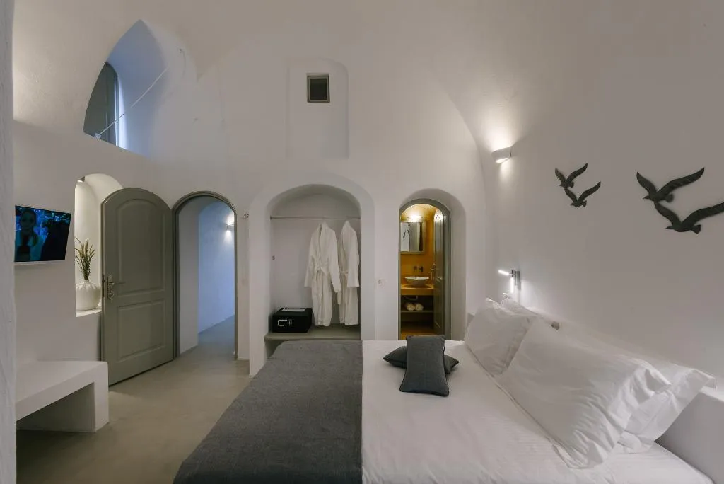VILLA STANDARD Room, Pyrgos Kastelli Villas, Santorini
