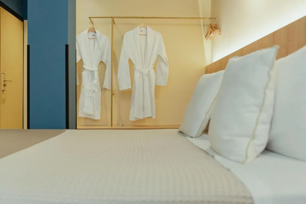 Room, Metis Uls, Athens