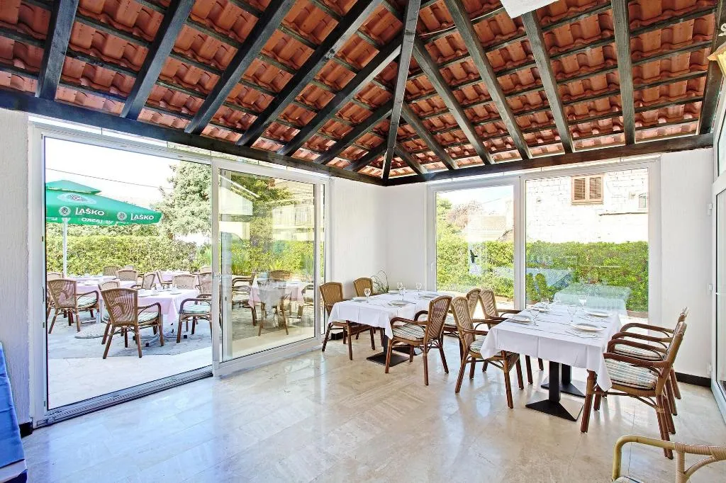 Restaurant, Villa Supetar, Split
