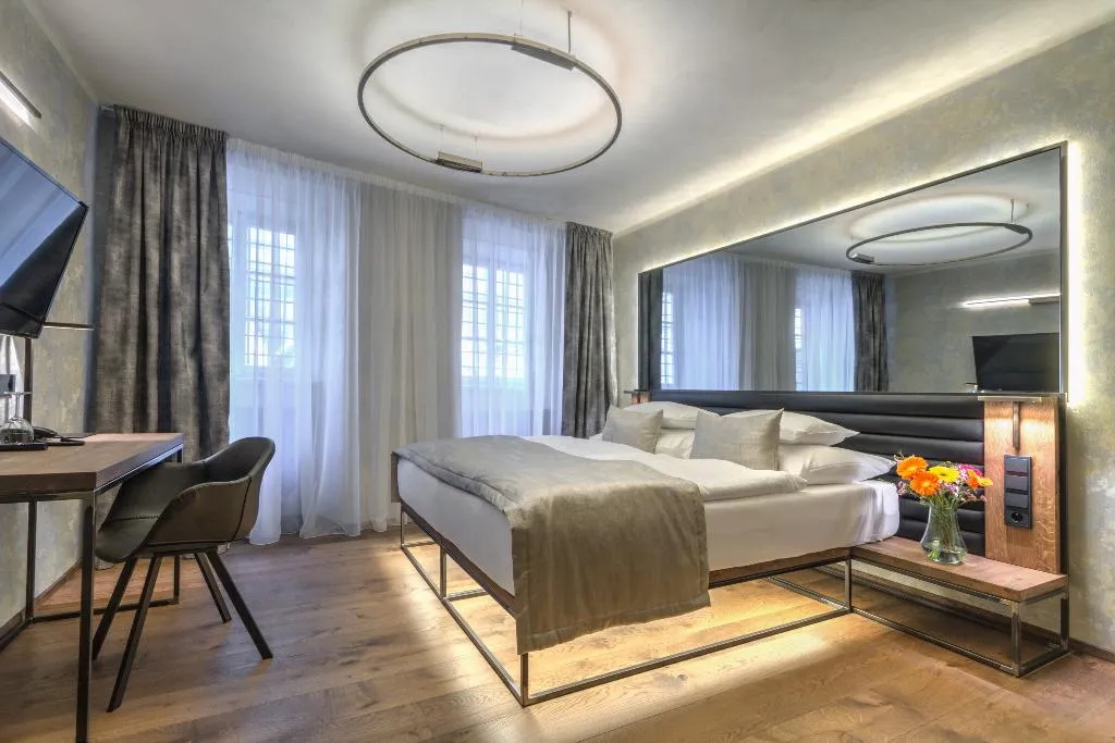 Double or Twin STANDARD Room, Hotel Waldstein, Prague