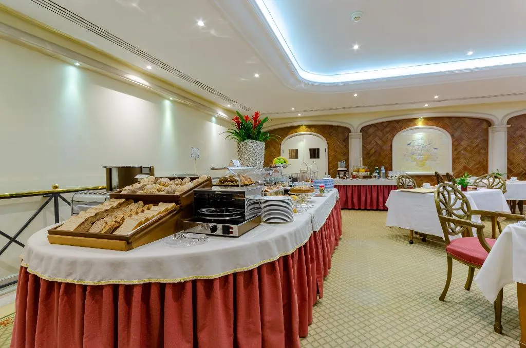 Restaurant, Olissippo Lapa Palace, Lisbon
