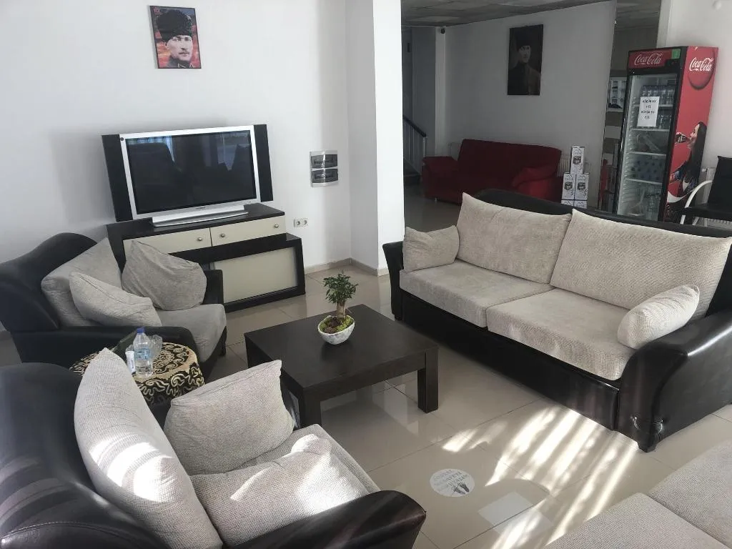 Lobby, Ozsoy Hotel, Izmir