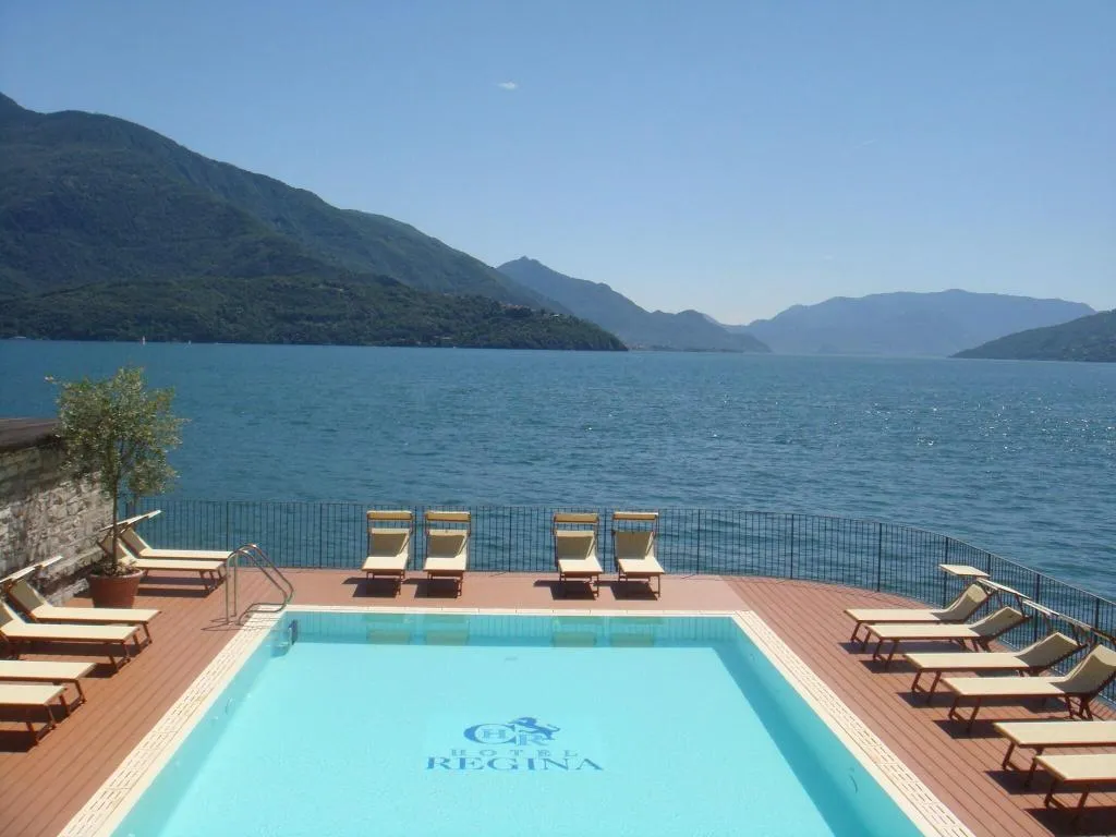Pool, Regina, Milan