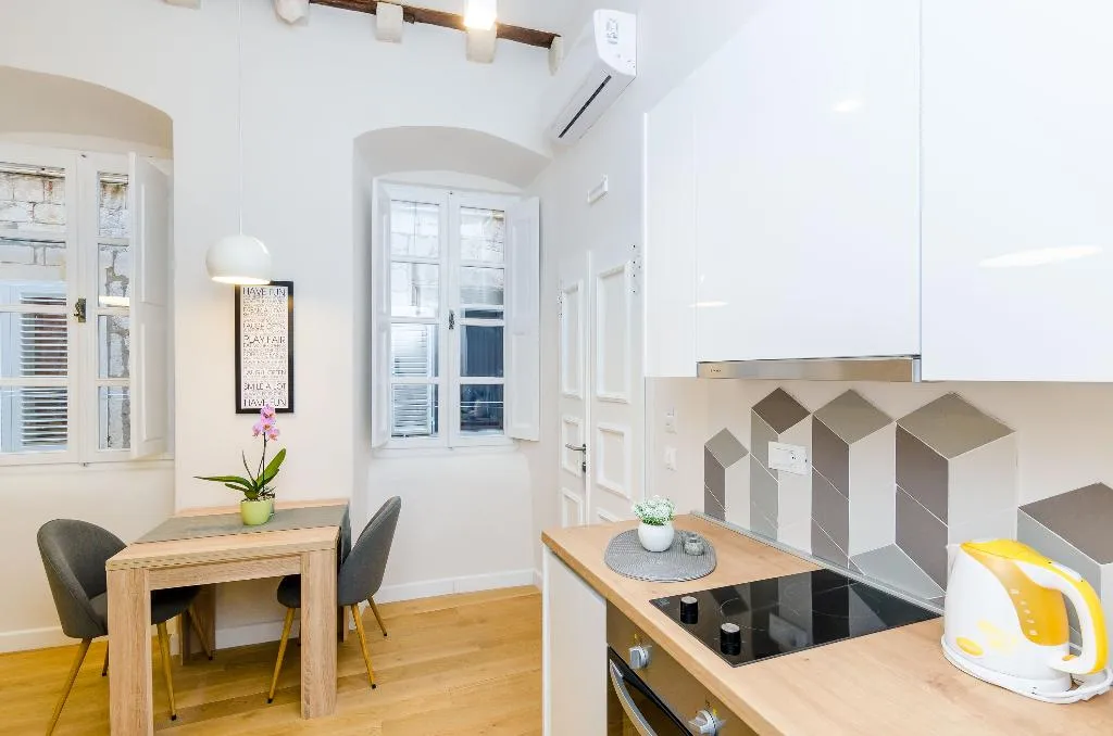 STUDIO COMFORT Room, Leonarda Baroque House - Old Town, Dubrovnik