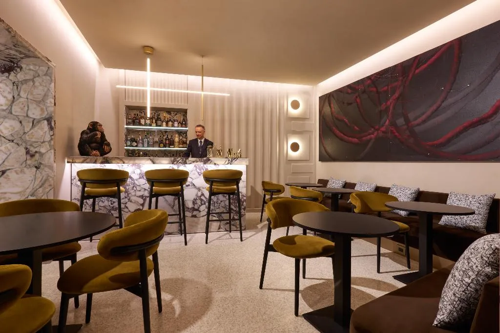 Bar, Borghese Contemporary Hotel, Rome