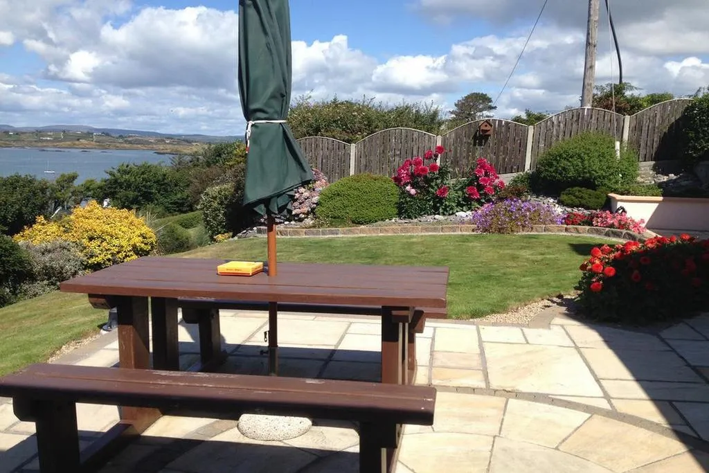 Terrace, Channel View, Cork