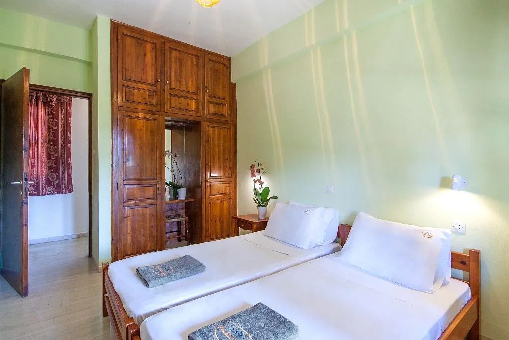 APARTMENT TWO BEDROOMS Room, Koukias Village, Skiathos