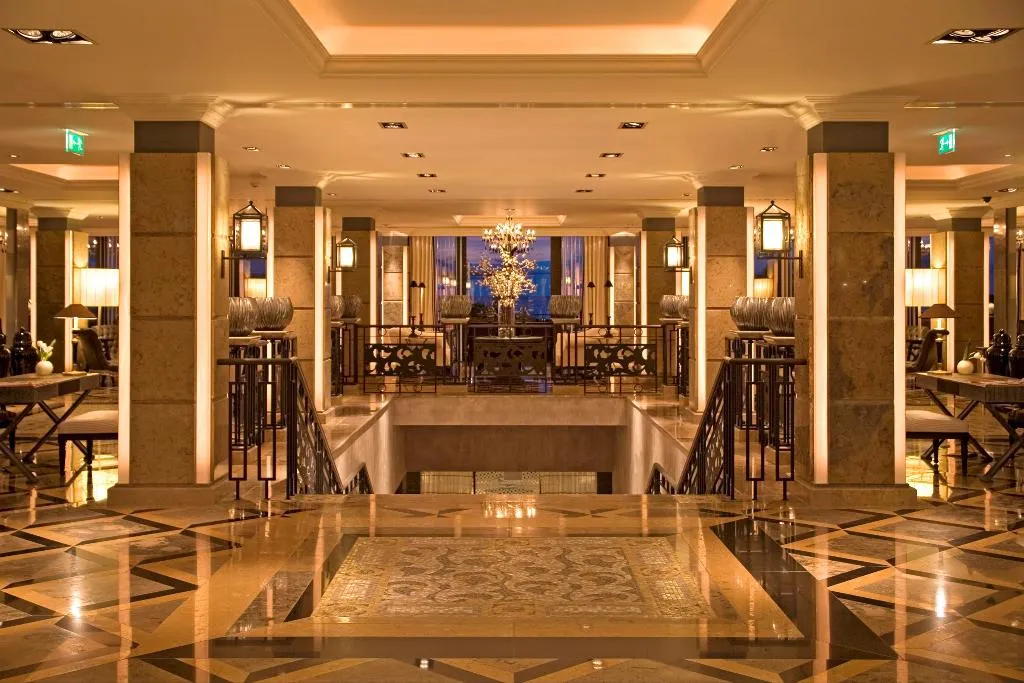 Lobby, Grande Real Villa Italia Hotel & Spa, Lisbon