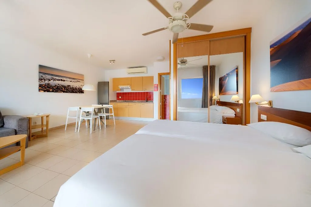 JUNIOR SUITE CLASSIC Room, Servatur Altamadores, Gran Canaria