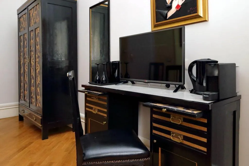 Room, Domus Monamì Luxury Suites, Rome