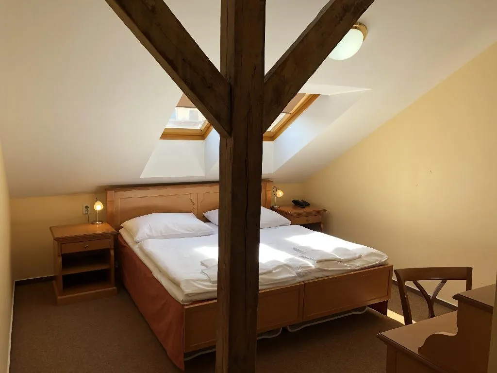 Room, Brezina, Prague