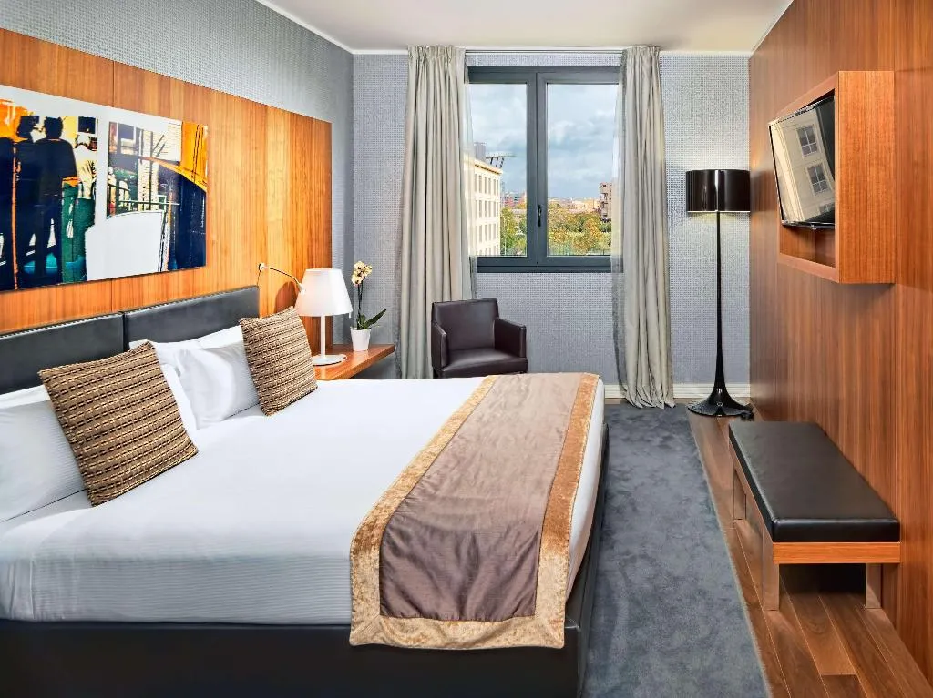 Room, H10 Roma Citta, Rome