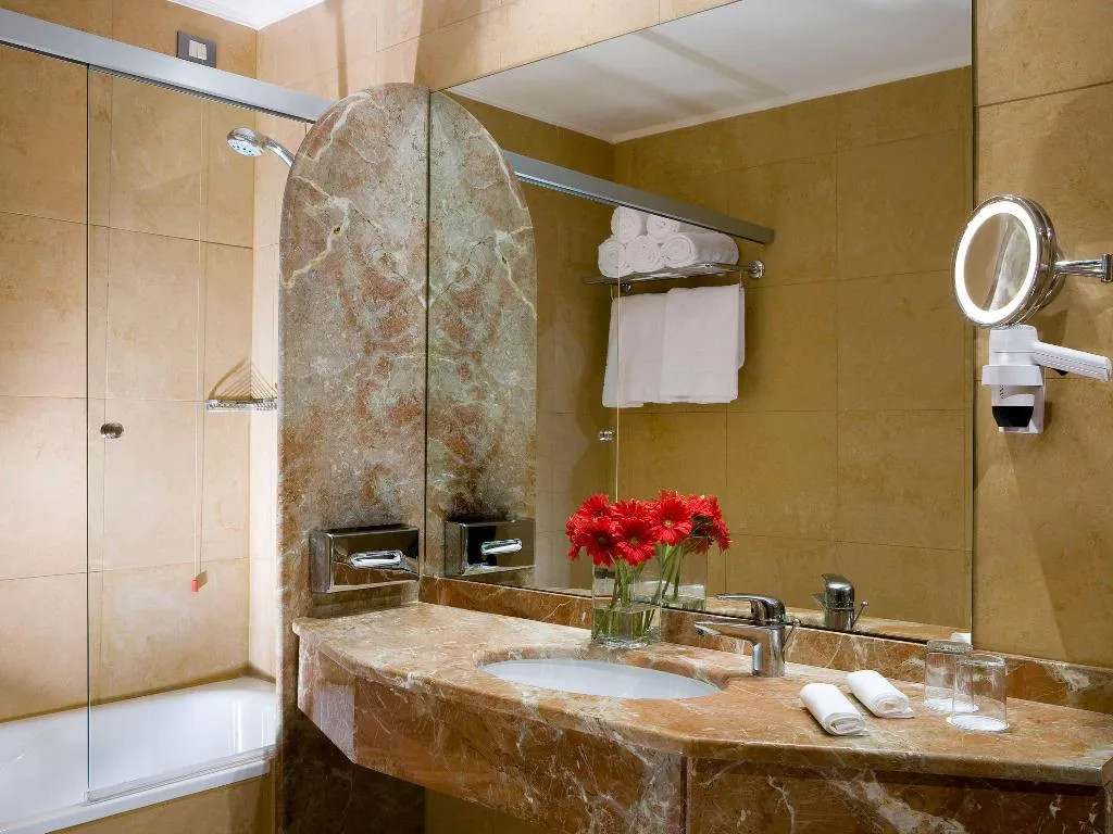DOUBLE SUPERIOR Room, Mercure Roma West, Rome