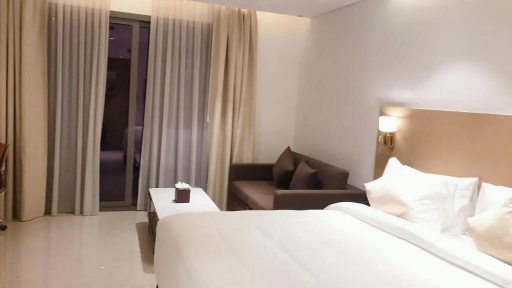 Room, HE Hotel Apartments, Dubai
