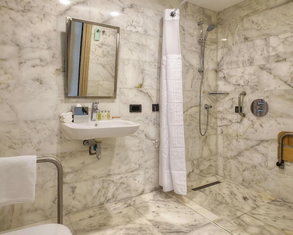 DOUBLE QUEEN SIZE BED Room, Hilton Garden Inn Isparta, Antalya