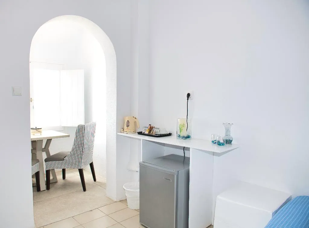 Double or Twin SUPERIOR Room, The Last Sunbeam, Santorini