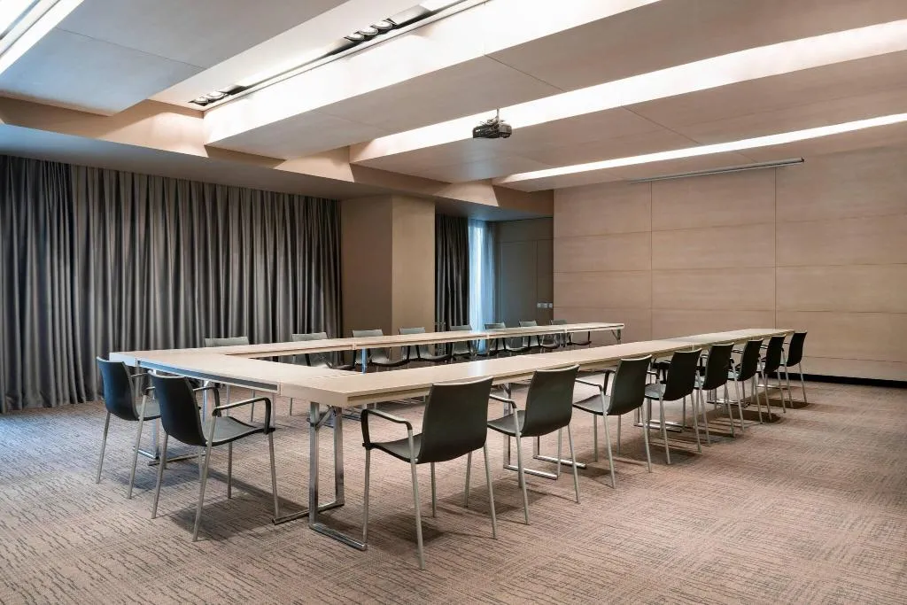 Conferences, AC Barcelona Sants, Barcelona