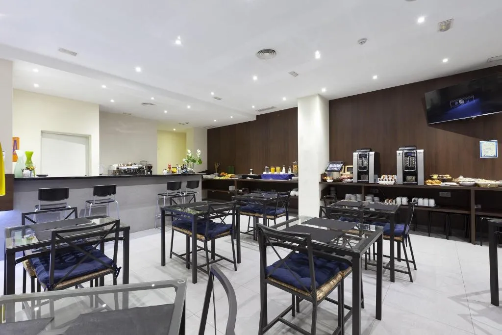 Restaurant, Hotel Olympia Universidades, Valencia