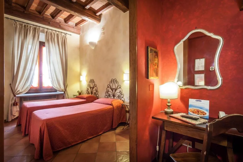 DOUBLE STANDARD Room, Mario's, Florence