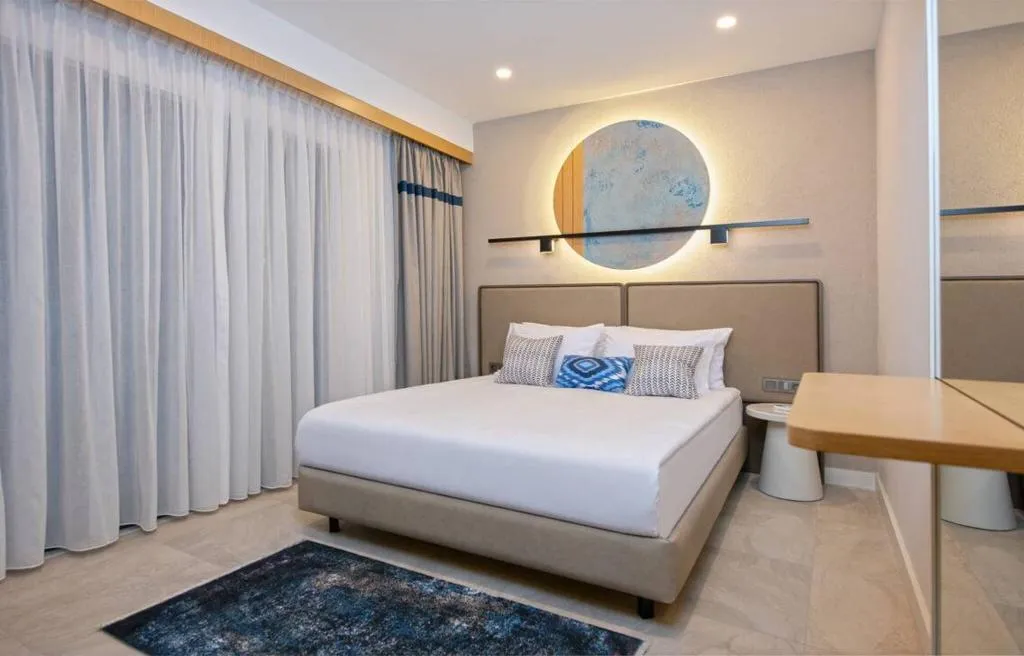 SUITE DELUXE POOL VIEW Room, A Suite Side, Antalya