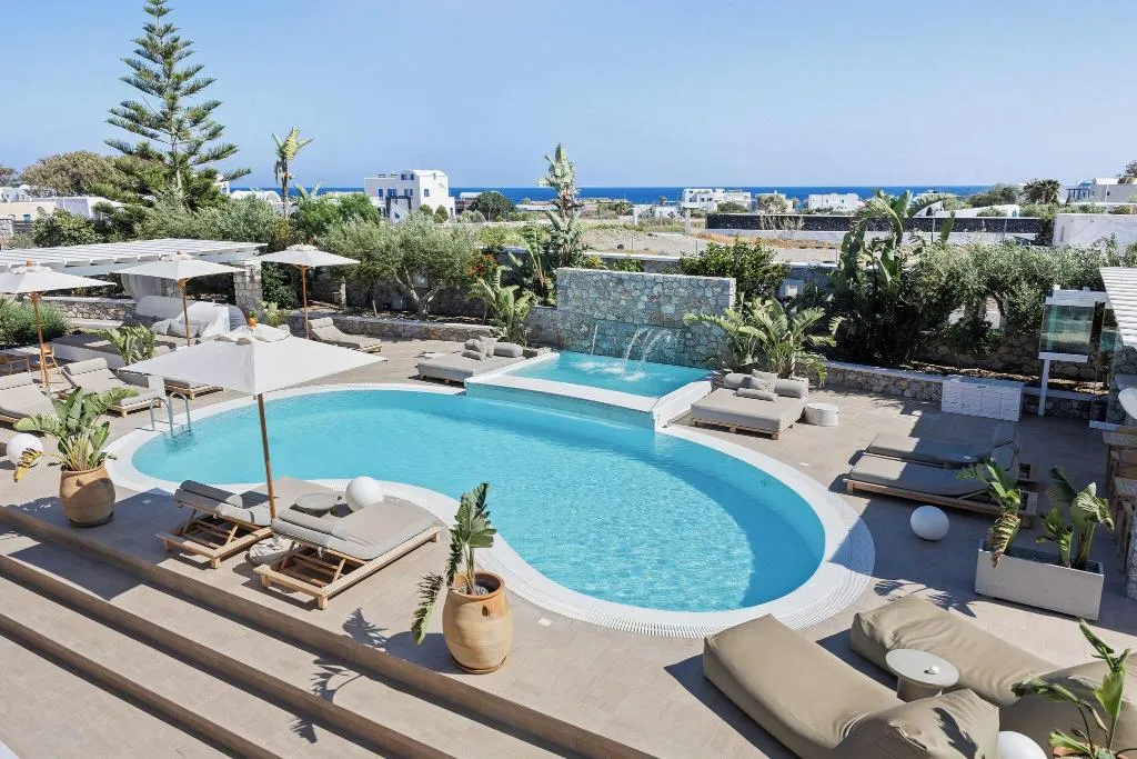 Pool, Orabel Suites, Santorini