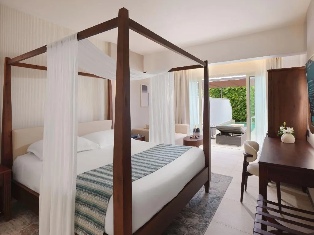 JUNIOR SUITE WITH PRIVATE POOL Room, Olympic lagoon Resorts, Paphos, Cyprus