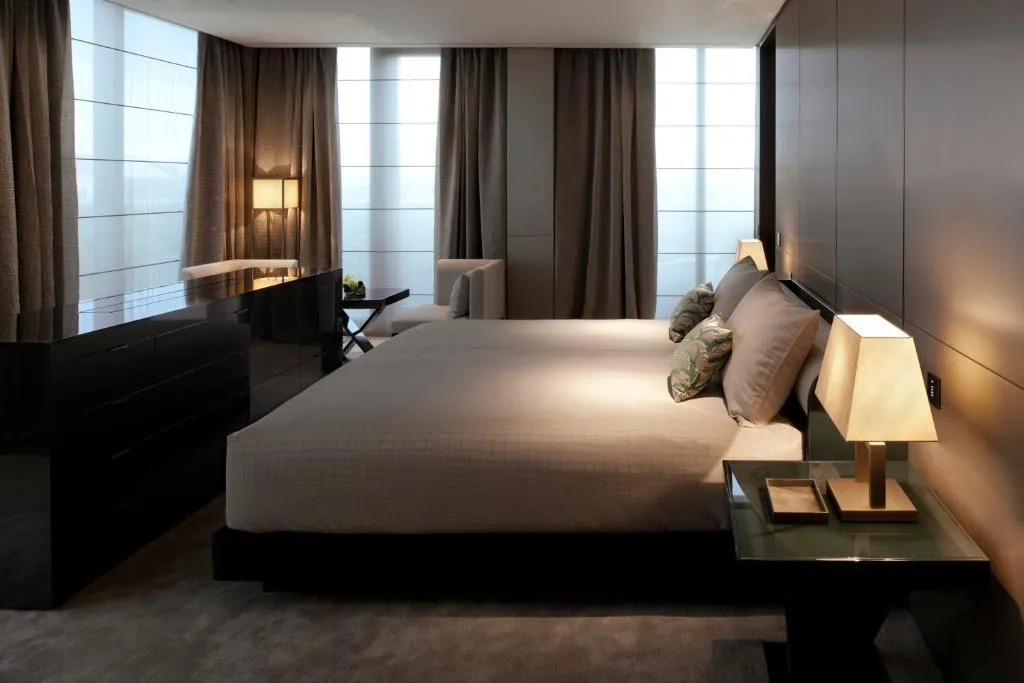 SUITE CAPACITY 3 Room, Armani Hotel Milano, Milan