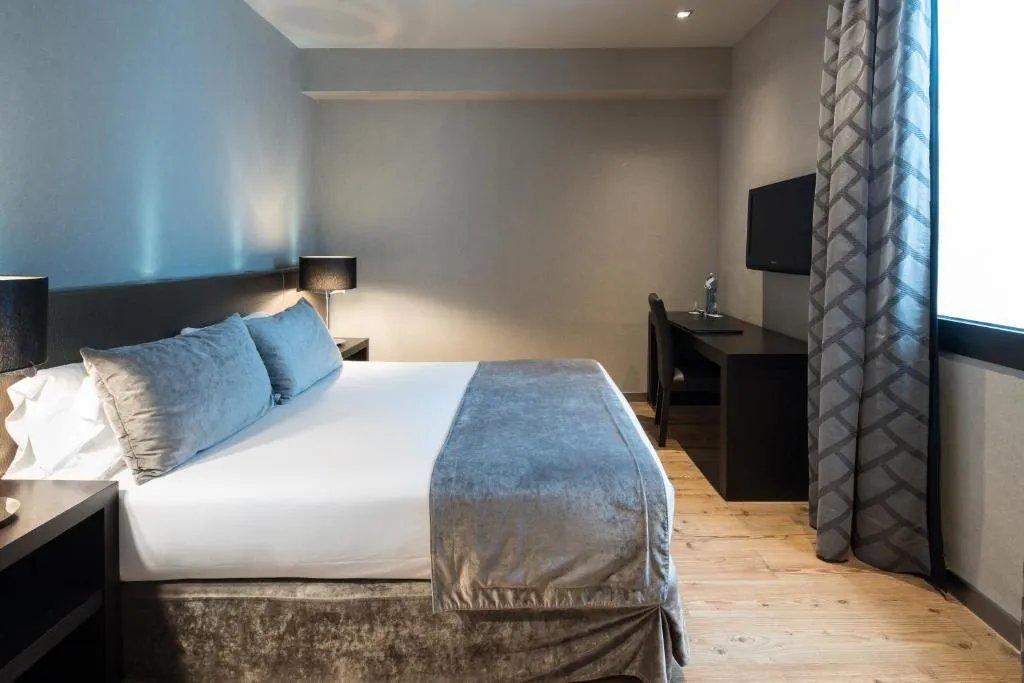 DOUBLE SINGLE USE WITH VIEWS Room, Catalonia Portal De L'Angel Hotel, Barcelona