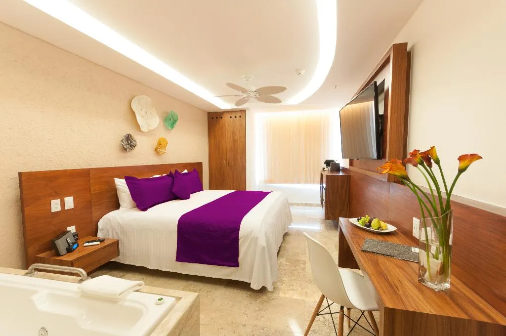DOUBLE DELUXE KING BED Room, Senses Quinta Avenida by Artisan, Playa Del Carmen
