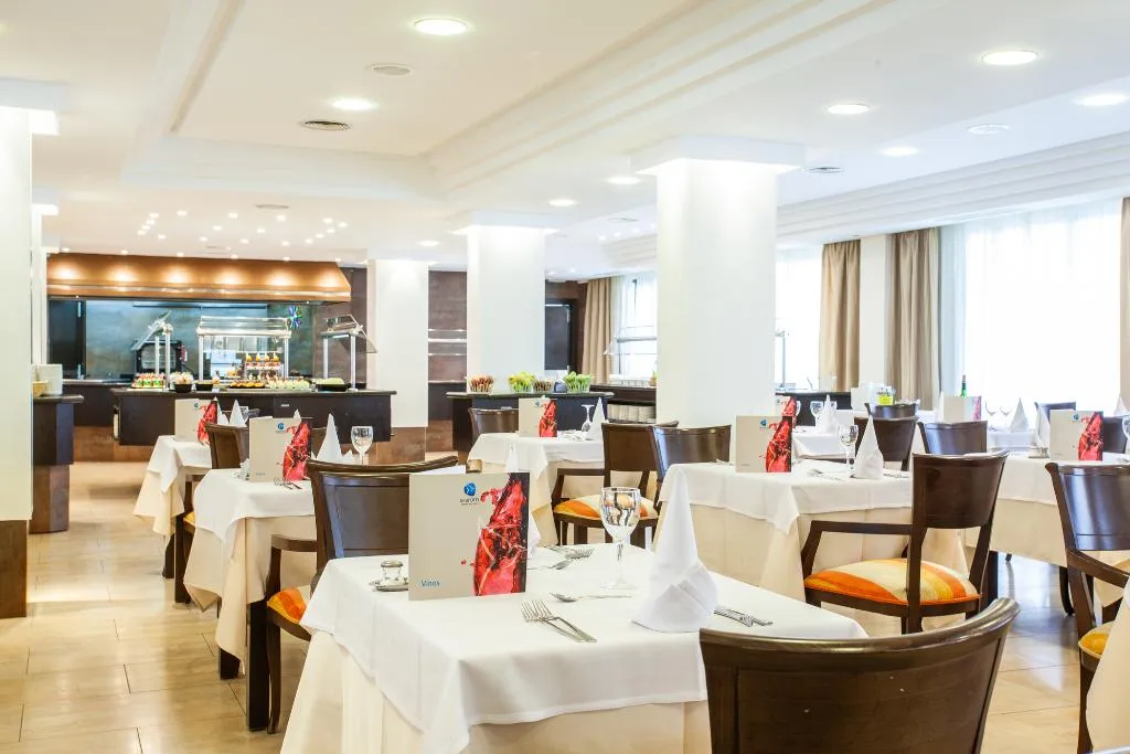 Restaurant, Grupotel Nilo & Spa, Majorca
