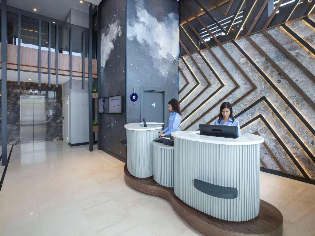 Lobby, ibis Styles Izmir Bornova, Izmir