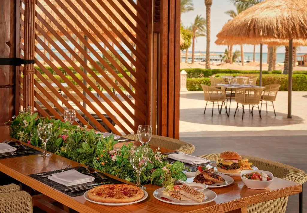 Restaurant, Coral Sea Water World, Red Sea Riviera