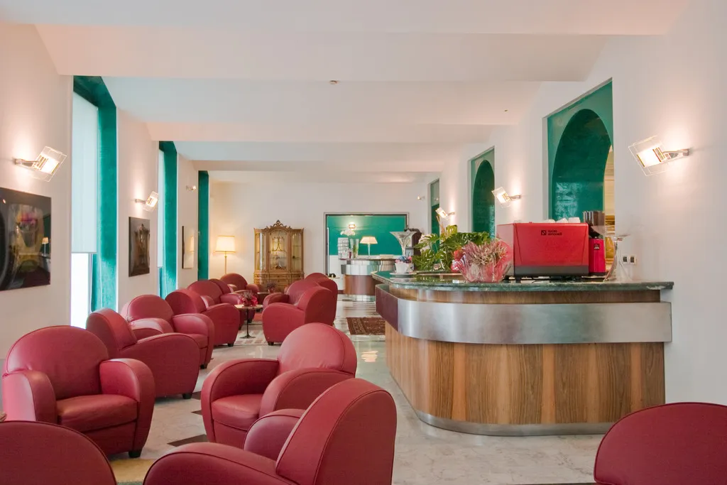Bar, Ateneo Garden Palace, Rome