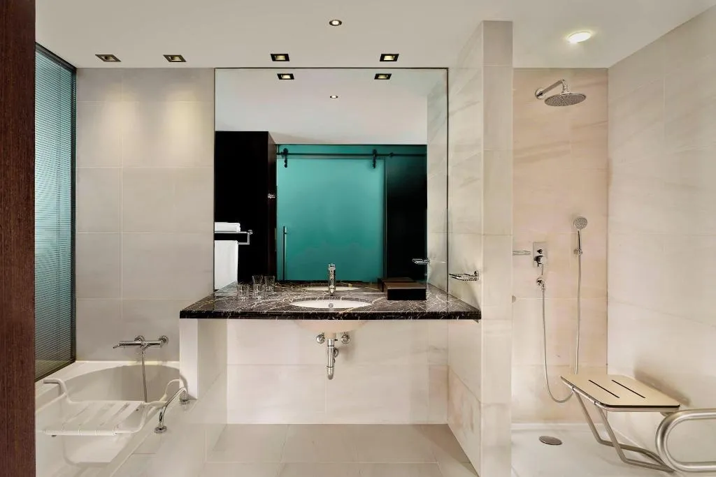 Room, Sheraton Porto Hotel & Spa, Porto