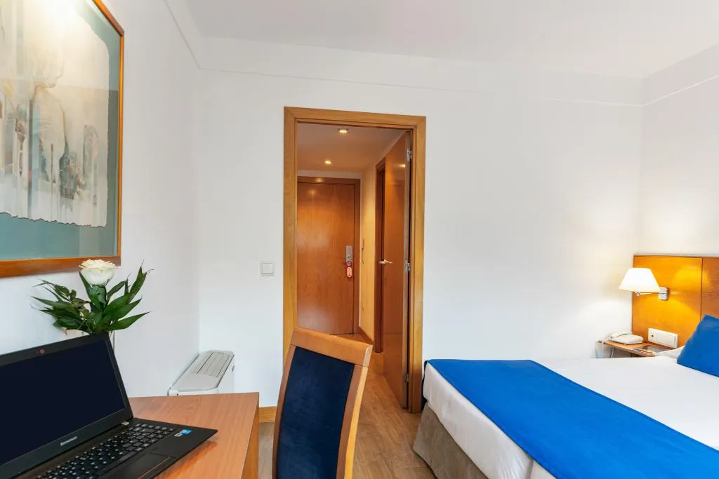 TWIN CLASSIC Room, Sercotel de los Reyes, Madrid
