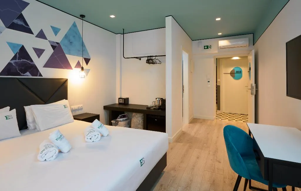 DOUBLE WITH BALCONY Room, Urban Elephant Suites, Halkidiki