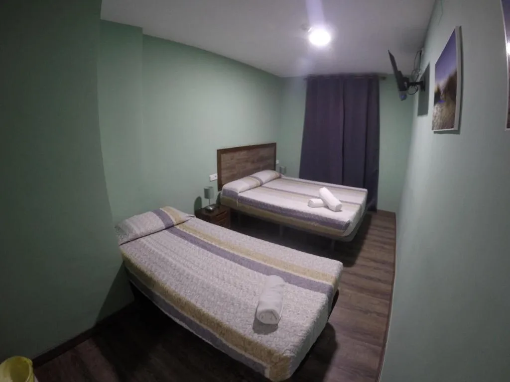 Room, L'Hostalet d'Arenys de Mar, Barcelona