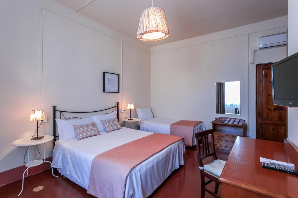 TRIPLE COMFORT Room, Hotel D'Azeglio Firenze, Florence