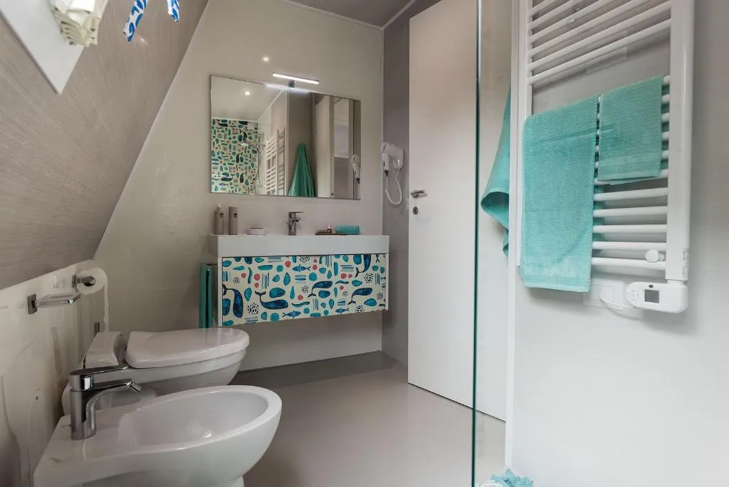 BUNGALOW TWO BEDROOMS Room, House Boat Resort Marina Resort Azzurra, Venice