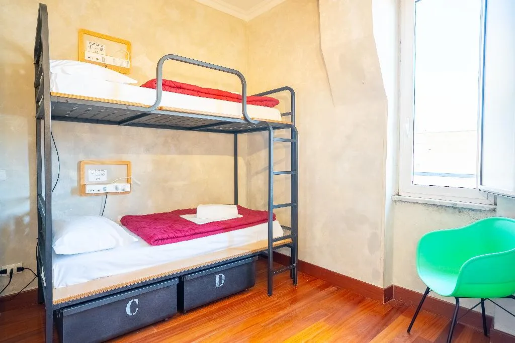 Bed in dormitory BUNK BED Room, Ostello Bello Roma Colosseo, Rome