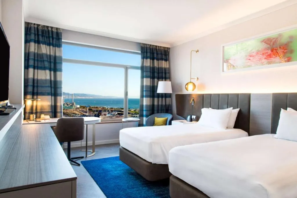 Room, Hilton Diagonal Mar Barcelona, Barcelona